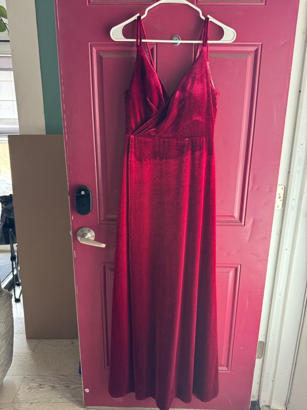 Azazie Burgundy Velvet - Size A6